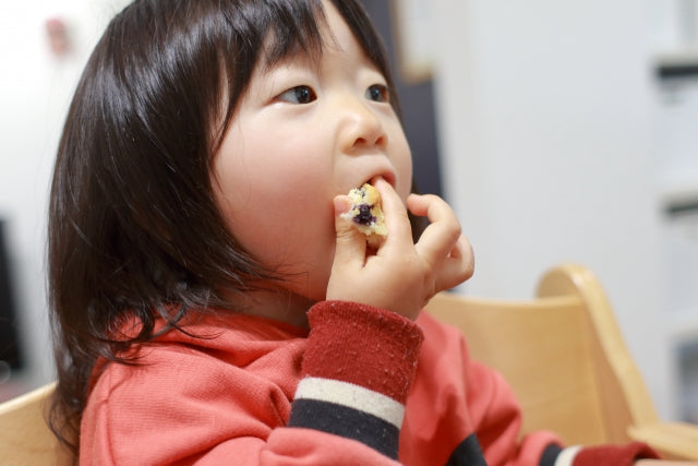 【管理栄養士が教える!】離乳食完了期におすすめ!大人と取り分けできるつくねレシピ