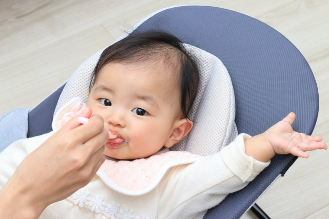 【栄養士が教える!】離乳食中期(生後7~8ヶ月頃)におすすめの1週間分レシピ!