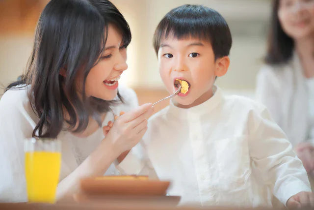 【管理栄養士が教える】基本からアレンジまで!えびを使った簡単幼児食レシピ7選