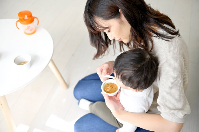 【忙しいママ・パパへ】栄養士がおすすめする簡単離乳食レシピ4選